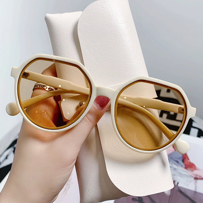 Brown Vintage UV-Resistant Sunglasses