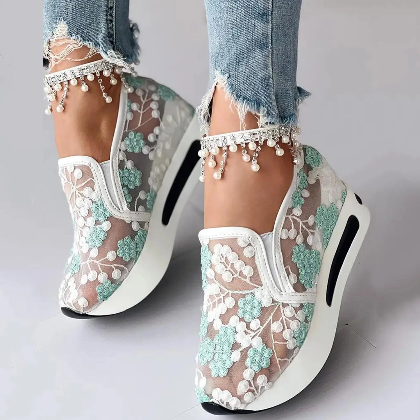 SAGACE Platform Wedges women's Sneakers