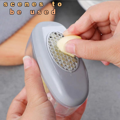 2-in-1 Garlic Slicer