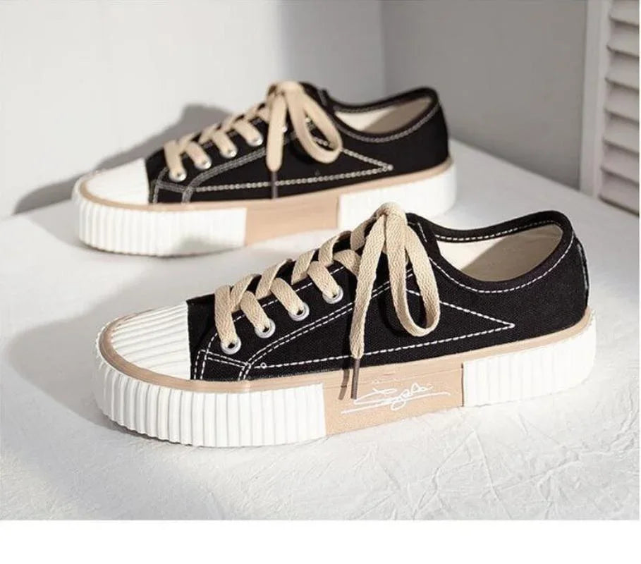 Women's Low-top Canvas Shoes