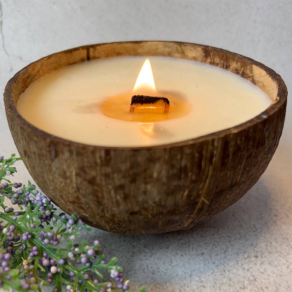 Coconut Shell Candle: Coconut